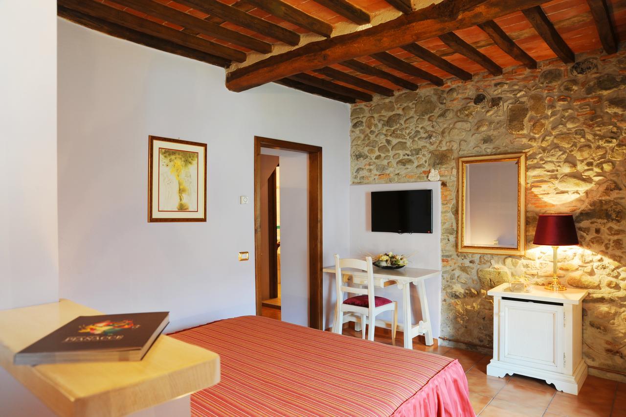 Antica Locanda San Leonardo 1554 Ghivizzano Luaran gambar