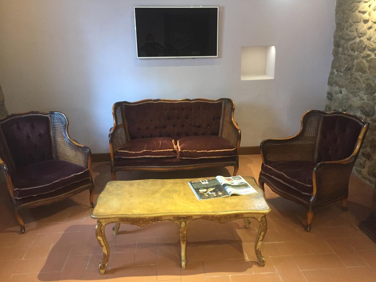 Antica Locanda San Leonardo 1554 Ghivizzano Luaran gambar