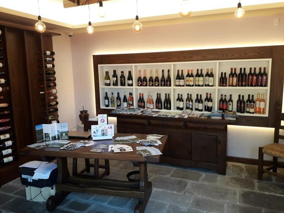 Antica Locanda San Leonardo 1554 Ghivizzano Luaran gambar
